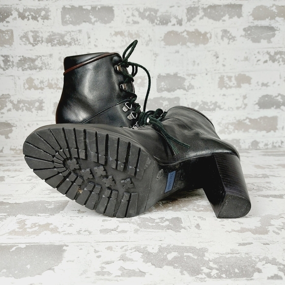 Elegant Black Lace-Up Ankle Boots - Picture 6 of 10